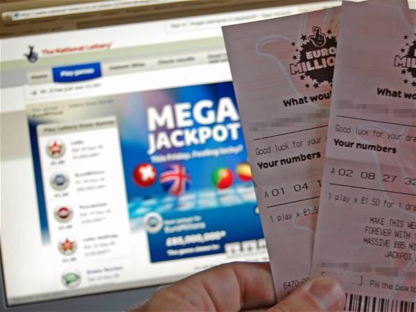 UK winners of £61m EuroMillions jackpot reveal they first thought they had only won £2.60