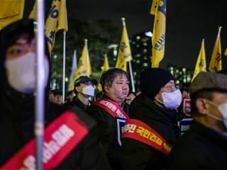 South Korean doctors rally against government plans to increase the number of medical students