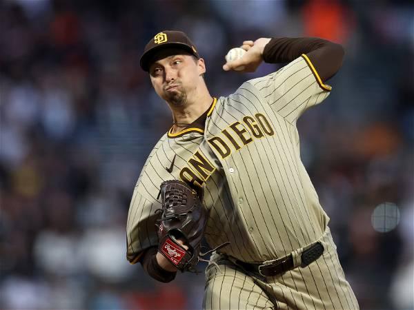 Blake Snell, a two-time Cy Young winner, agrees to a two-year deal with the Giants