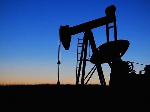 Senators unveil bipartisan measure banning Strategic Petroleum Reserve sales to China, Russia, Iran