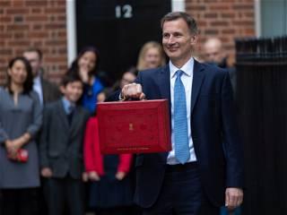 Jeremy Hunt set to cut national insurance by two percentage points at budget