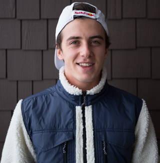 Canadian snowboarder Mark McMorris healing from kneeing himself in the face, surgery