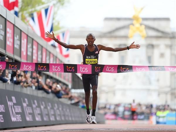 Mutiso Munyao gives Kenya another London Marathon win after tribute to Kiptum