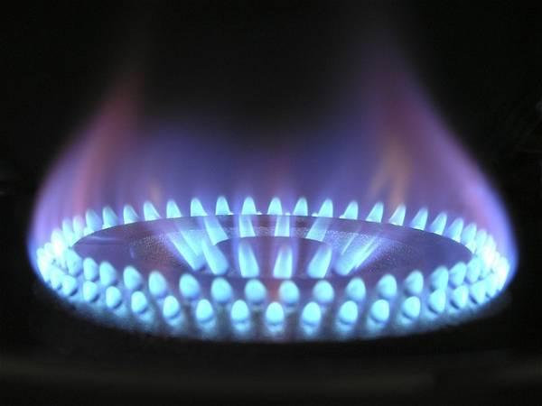 Scottish Power to pay out £1.5m after overcharging 1,700 households
