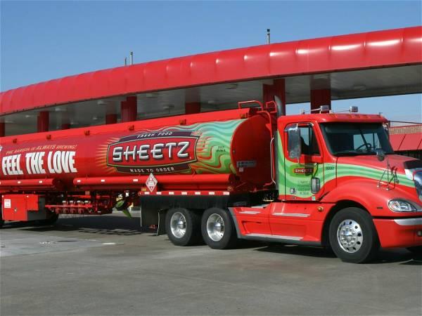 Biden admin sues Sheetz over ‘discriminatory’ hiring practices just days after botched photo op at PA gas station