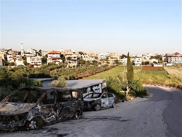 EU imposes sanctions against violent West Bank settlers