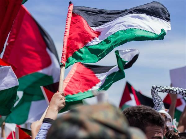 Australia to consider recognising Palestinian state, foreign minister says