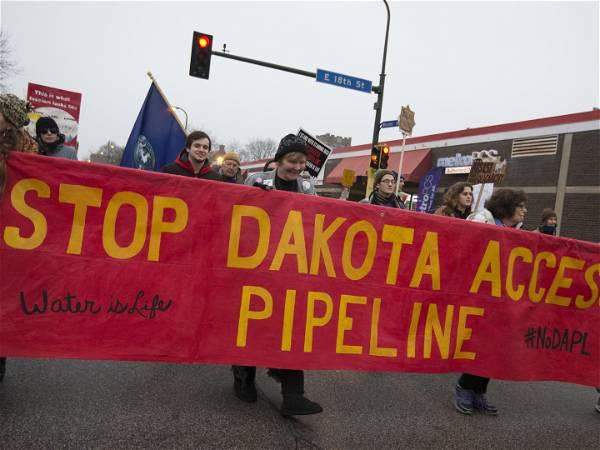 Judge dismisses lawsuit of injured Dakota Access pipeline protester