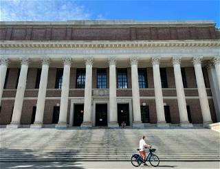 Non-tenure faculty at Harvard vote to unionize