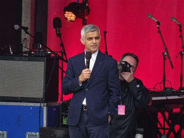 Khan pledges to wipe out rough sleeping in London by 2030 if re-elected