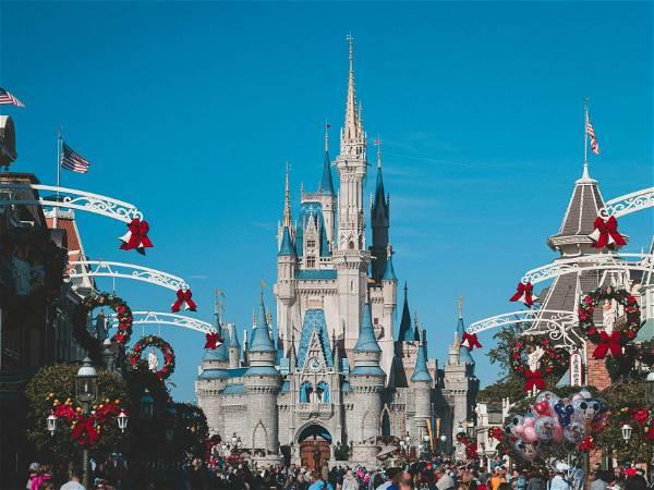 Disney threatens lifetime ban for those who lie during Disability Access registration