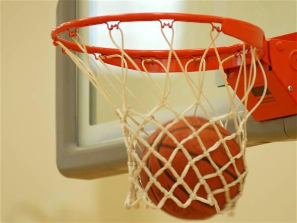 South Carolina holds off Iowa, caps perfect season with NCAA women's basketball title