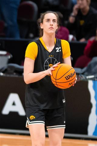 Caitlin Clark reportedly signing record 8-year, $28 million US deal with Nike