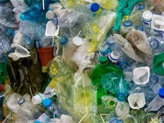 Plastics industry heats world 4 times as much as air travel, report finds