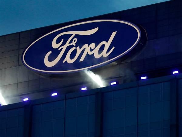 US agency says it will investigate Ford gasoline leak recall that can cause engine compartment fires