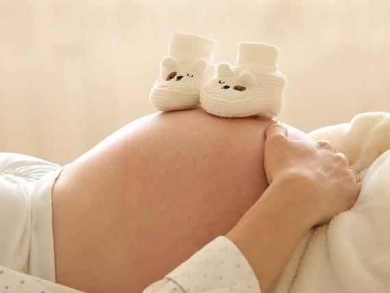 Pregnancy may speed up biological ageing, study finds