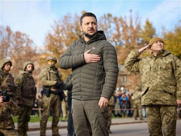 Ukraine pulls back from three villages in east, Zelenskiy pleads for weapons
