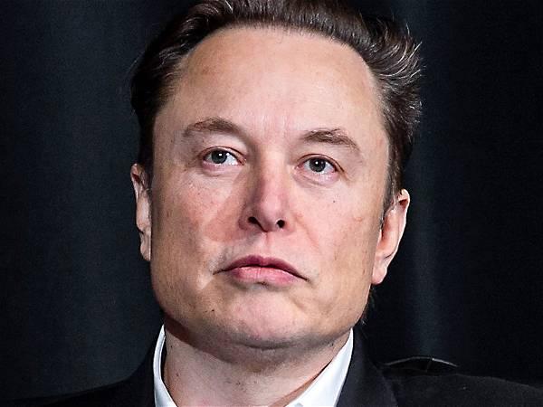 Elon Musk predicts superhuman AI will be smarter than people next year