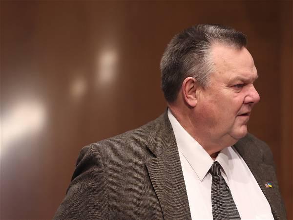 Montana man gets 2 1/2 years in prison for leaving threatening voicemails for Senator Jon Tester