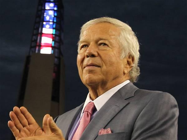 Patriots owner tells Putin: ‘Give me my f‑‑‑ing ring back’