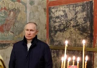 Putin praises the Russian Church for supporting Moscow forces fighting in Ukraine
