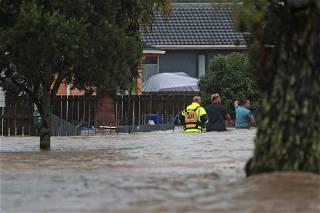 Auckland floods: New Zealand city declares emergency after torrential rain
