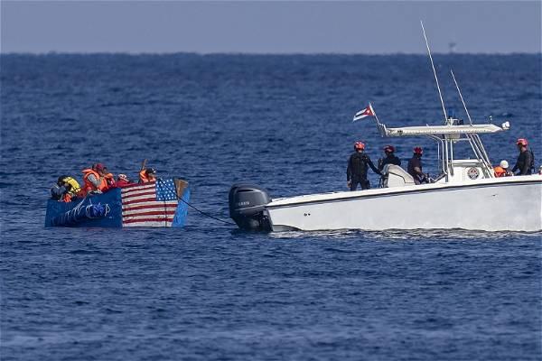 Cuban curiosity: Raft with US flag caught in plain view