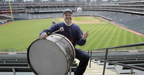 John Adams, longtime Cleveland baseball drummer, has died