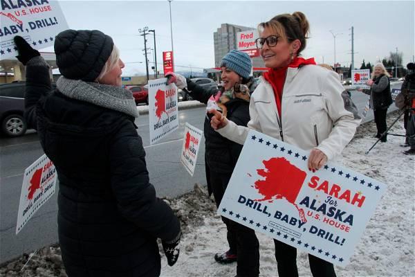 Next act for Palin unclear after Alaska House losses