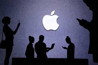 Apple execs violated labor law after remarks that interfered with organizing: report