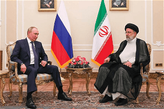 Iran, Russia link banking systems amid Western sanction