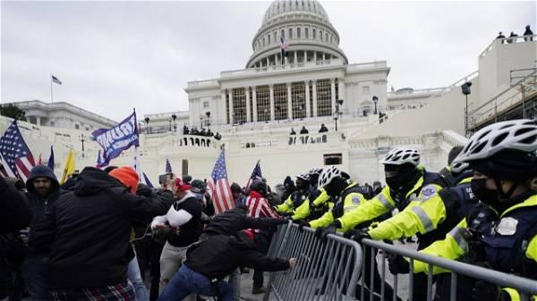 Capitol rioter who yelled threats toward Pelosi convicted of felony, misdemeanor charges