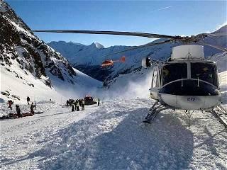 Austria: 2 German teenagers dead in skiing accident