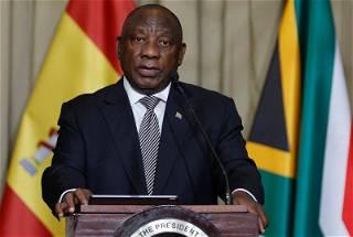 Ramaphosa political fate hangs in balance in South Africa