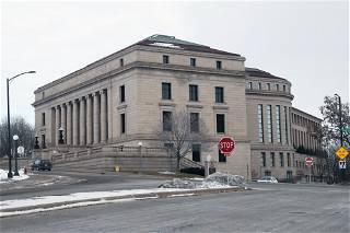 Minnesota justices leave felon voting issue to Legislature