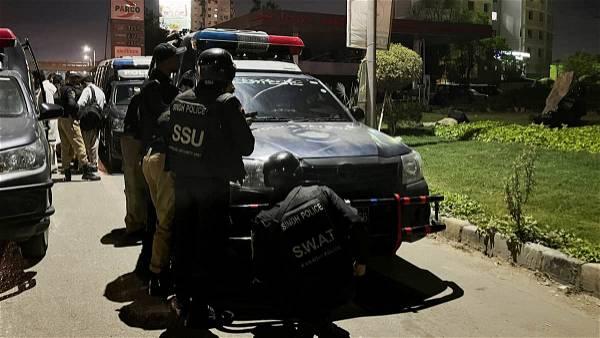 Islamists storm Karachi police station, killing at least two people