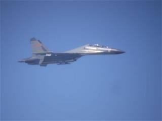 Chinese Jet Fighters Step Up Pressure on U.S. Aircraft Over South China Sea