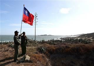 China proffers 'peaceful reunification', Taiwan says respect our democracy