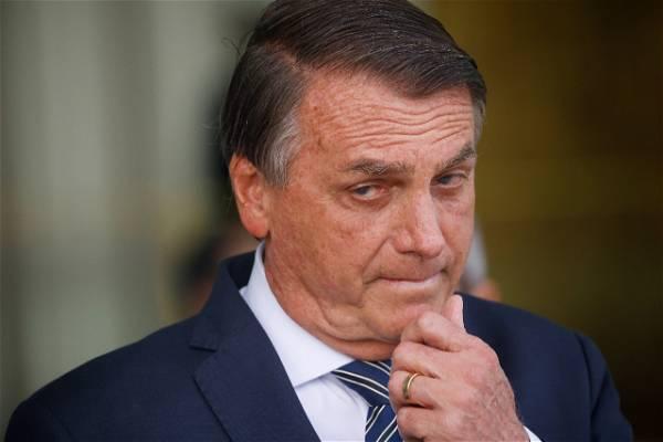 Bolsonaro to hand over undeclared jewels given by Saudis: report