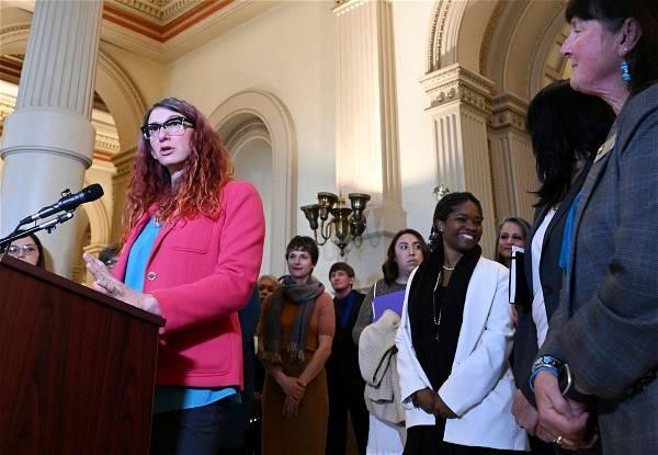 Colorado Democrats to bolster haven against abortion bans