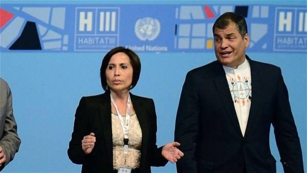 Ecuador, Argentina order out envoys amid diplomatic clash