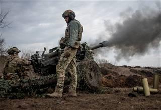 Holding Bakhmut is a 'military necessity' - Ukrainian general