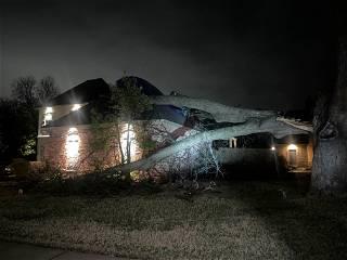 Tornadoes, power outages as storm crosses Texas, Louisiana