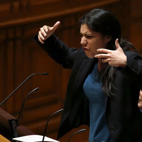 Mortagua's Departure: the Block Has to "Change Almost Everything", but the Extreme-Right "Will Not Be Delivered" From It